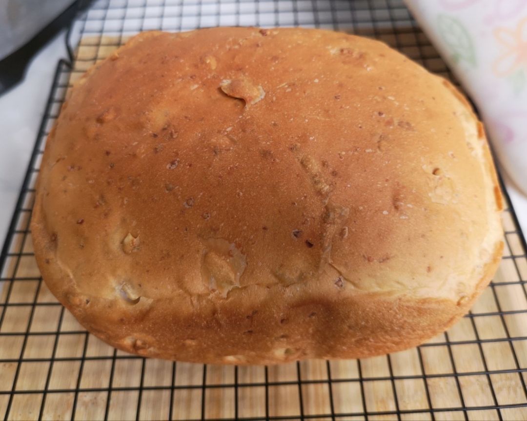 【一周一面包】核桃杏仁南瓜籽面包的做法