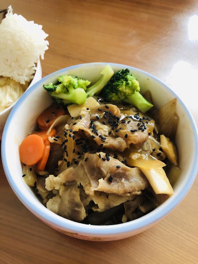 香浓嫩滑无味精的肥牛饭—赛过吉Y家（详细）