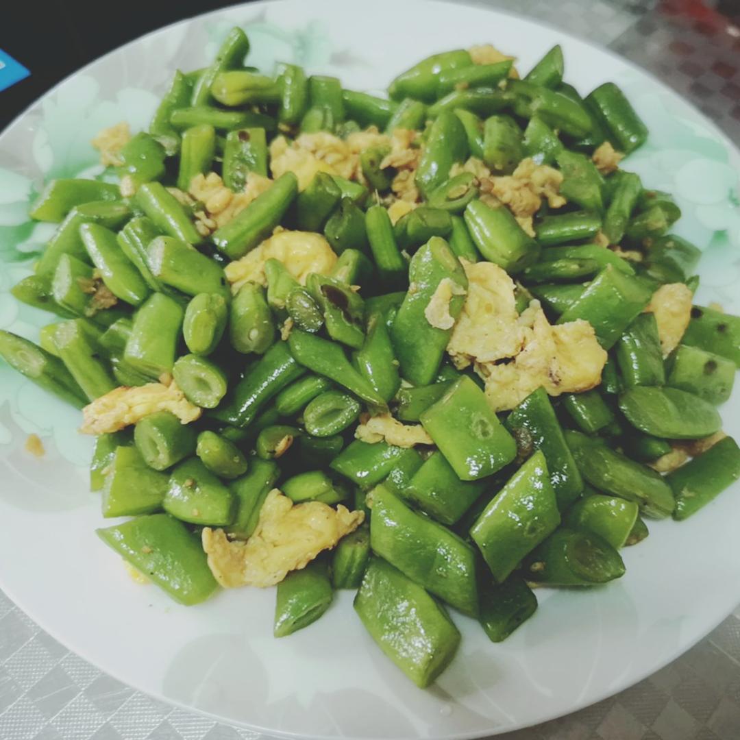 豆角炒鸡蛋