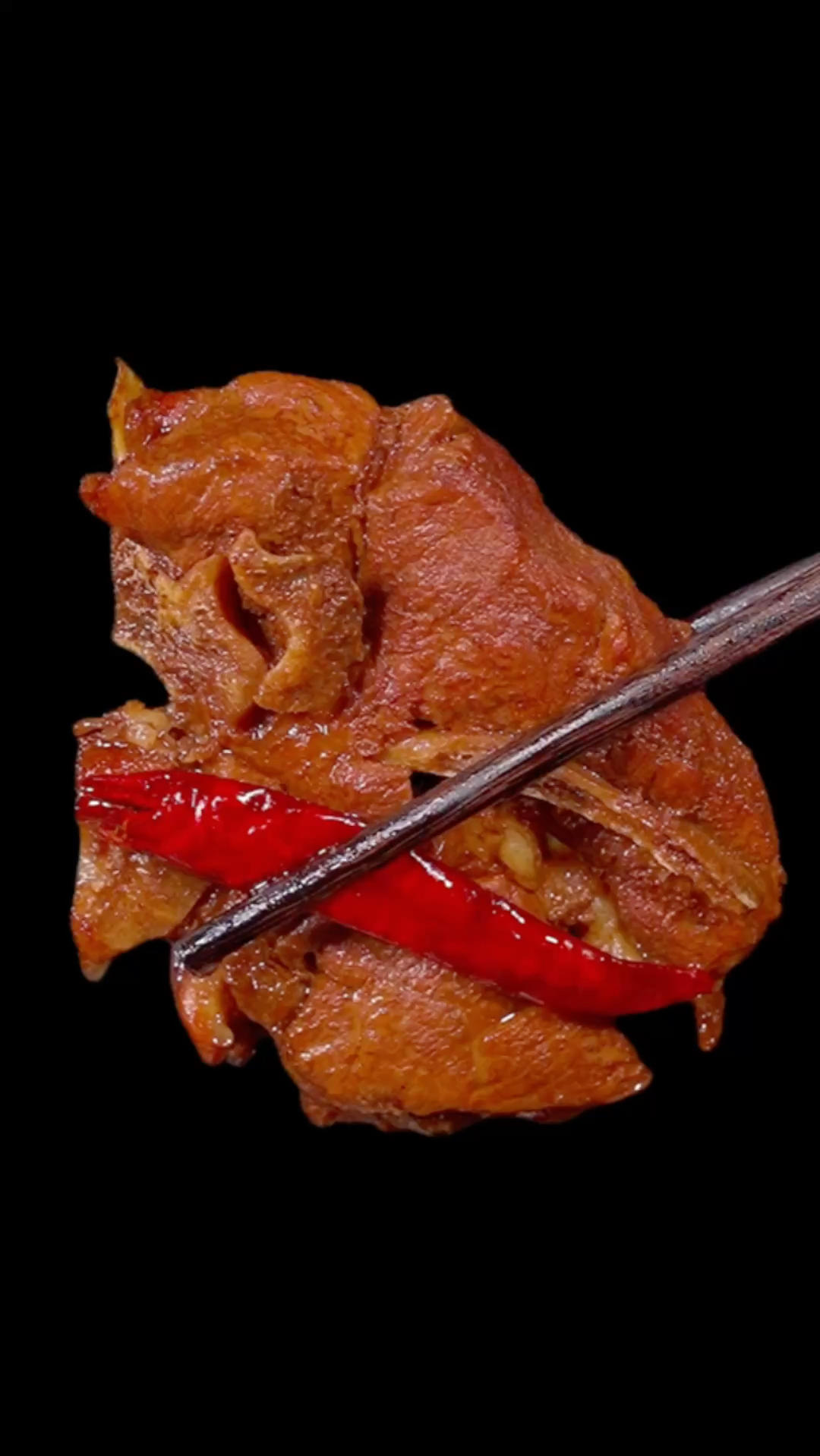 大骨头买回去别总是炖汤，你就像我这样做，酱香浓郁，软烂入味，大人小孩都爱吃，学会了你也给家人炖上一锅解解馋