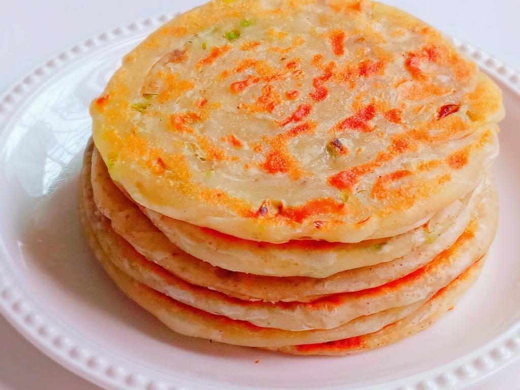 椒盐葱油饼（外酥里软）的做法