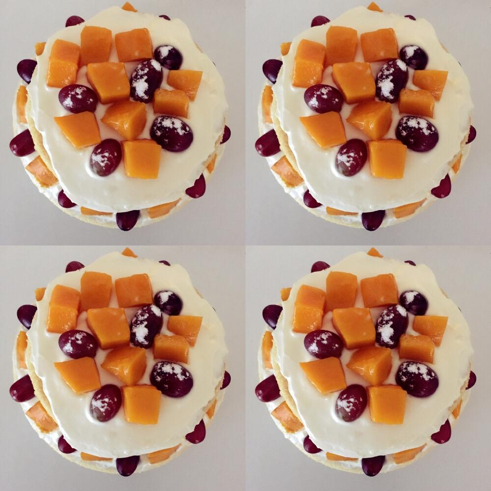 圣诞“裸蛋糕”