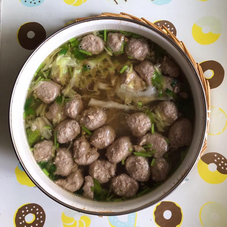 白菜羊肉丸子汤