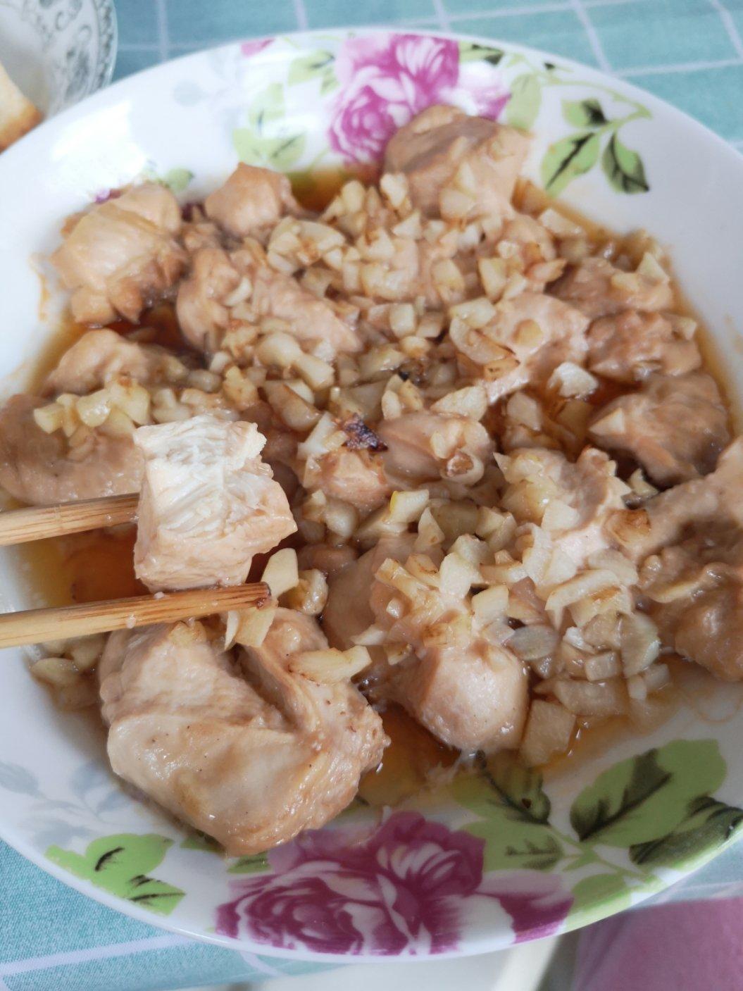 蒜蓉蒸鸡胸（鸡腿）