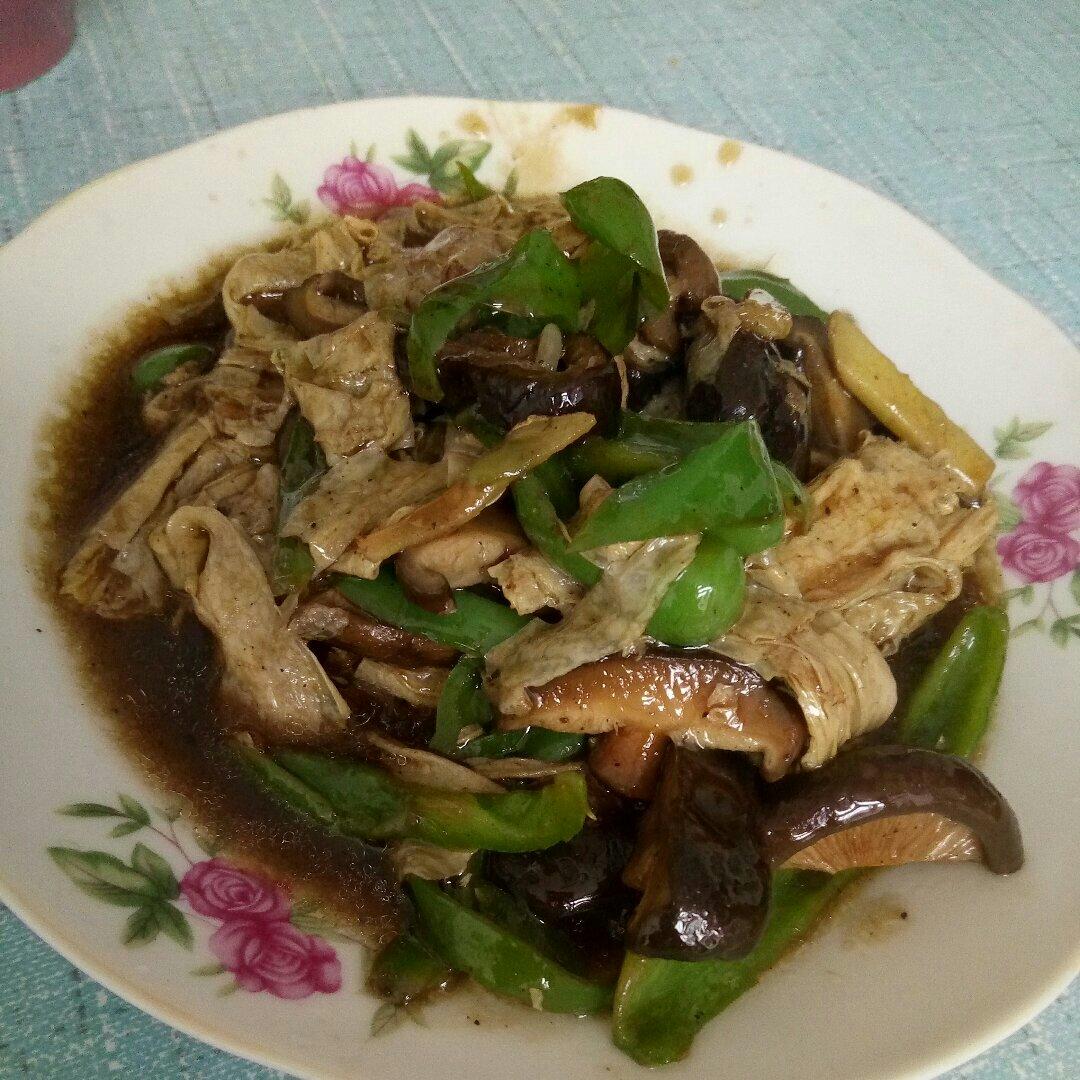 腐竹烧香菇