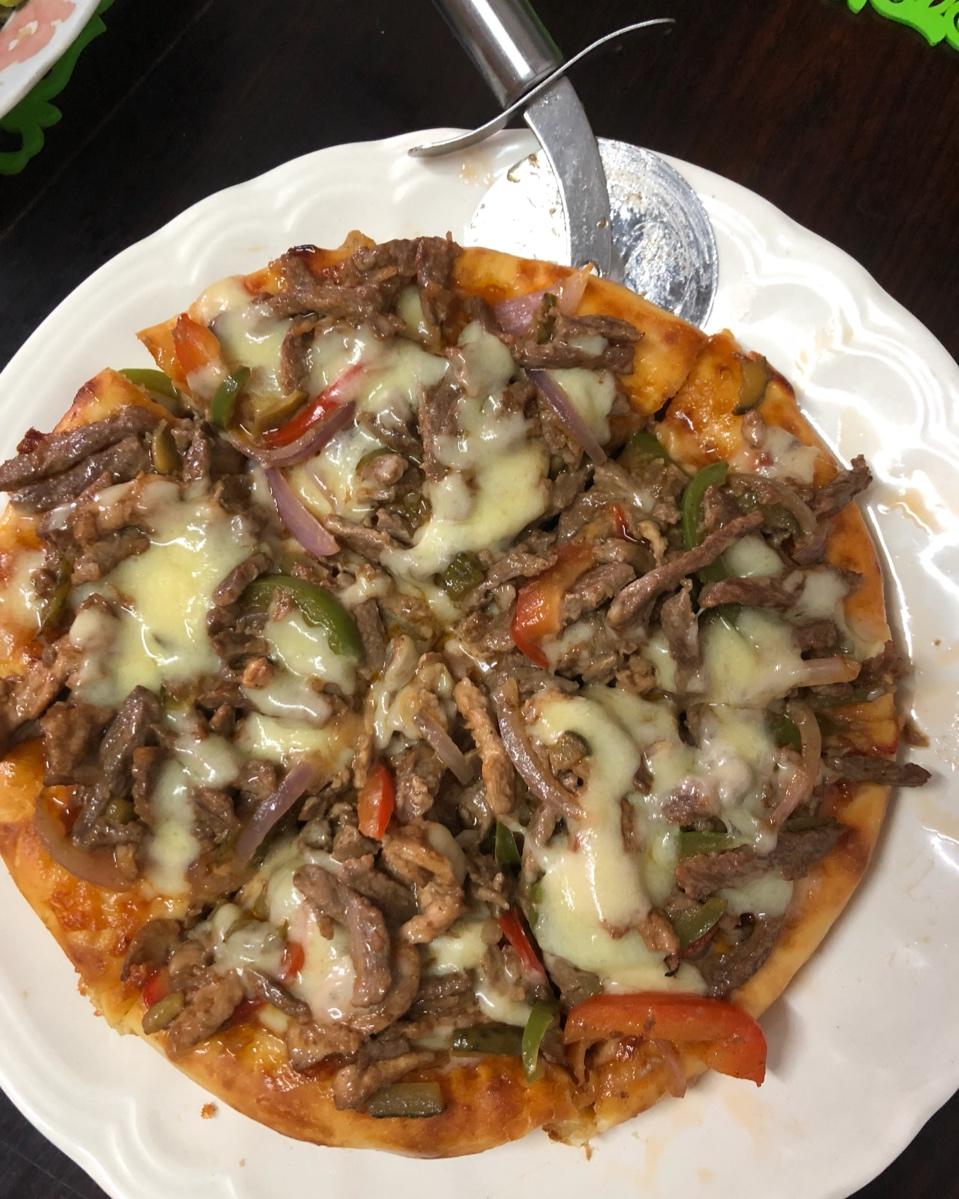 黑椒牛肉厚底披萨