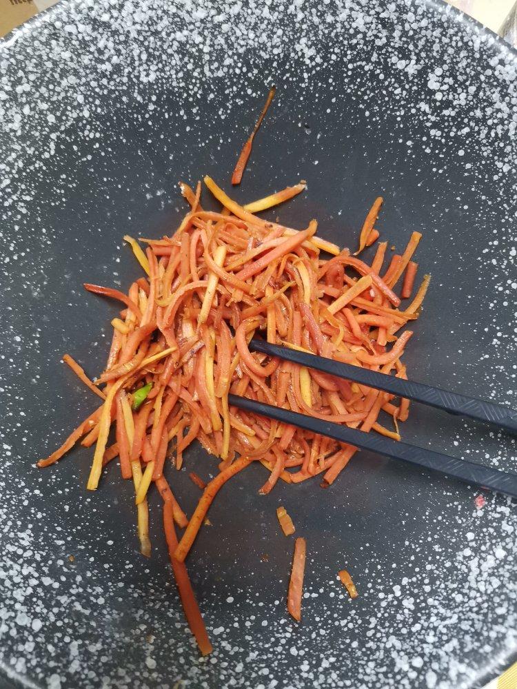 清炒胡萝卜丝