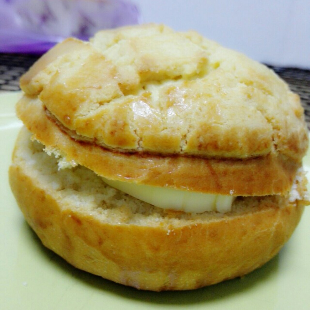 菠萝包