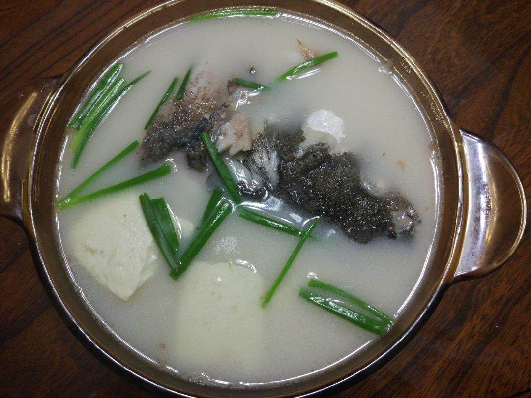 鱼头豆腐汤