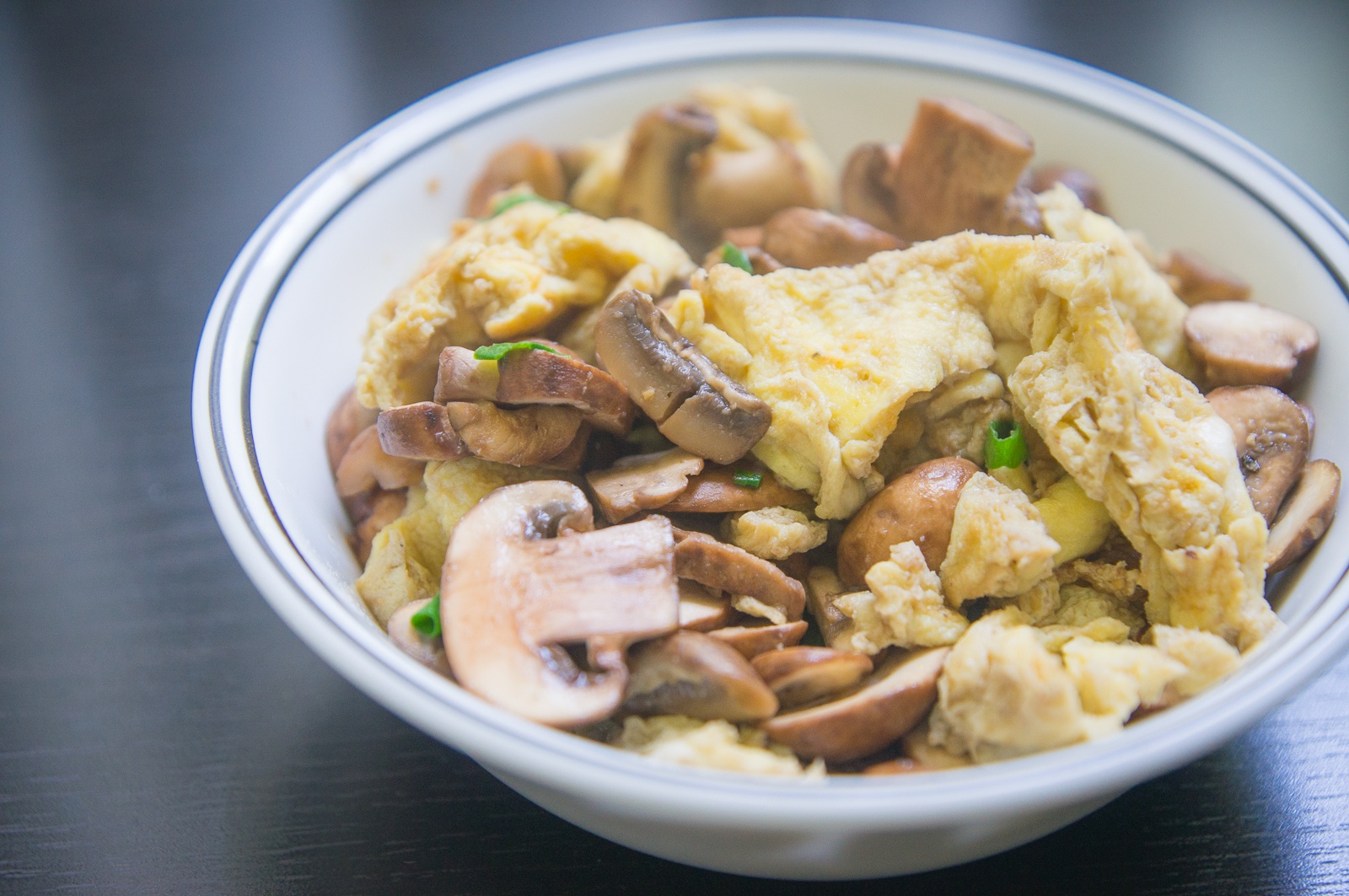 香菇炒鸡蛋