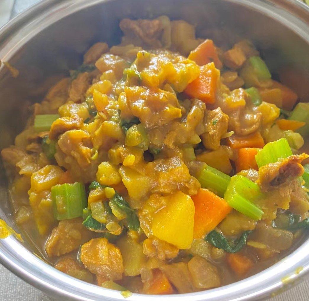 低卡高纤维的蔬菜咖喱