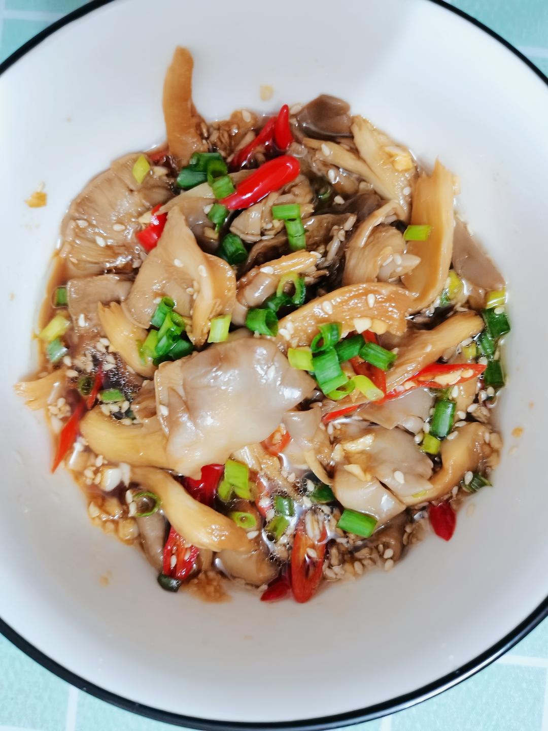 凉拌平菇的做法