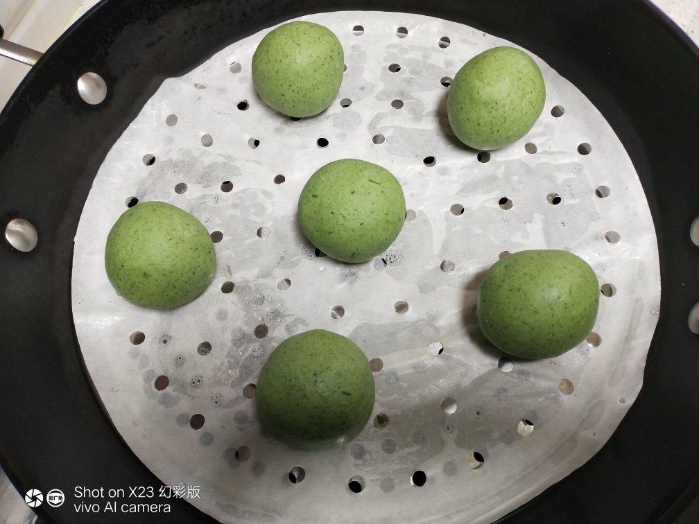 清明必吃的艾草青团