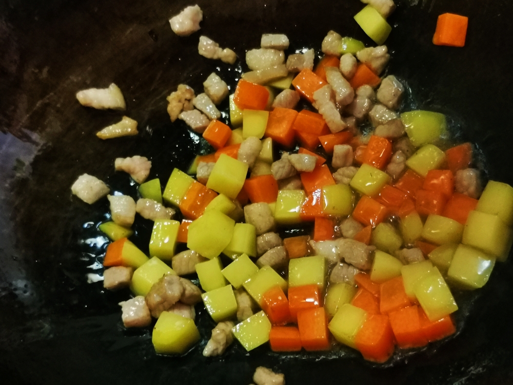 万圣节主题餐——三丁南瓜饭的做法 步骤5
