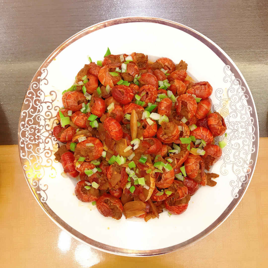 香辣啤酒虾尾太太太好吃了