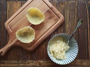 鱼籽焗土豆的做法 步骤4