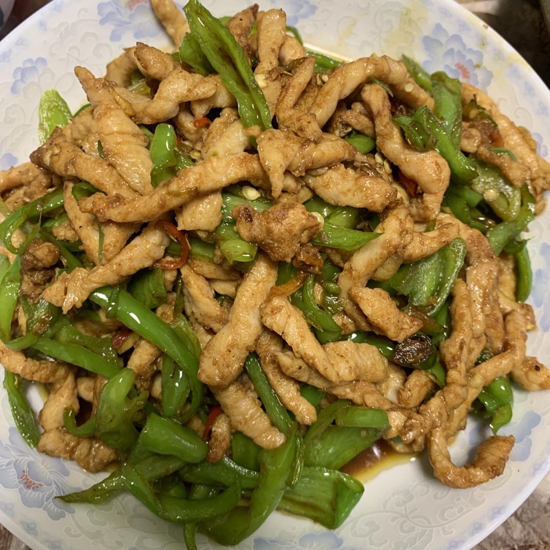 下饭神菜--青椒肉丝