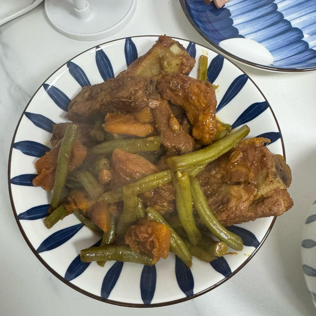 硬菜代表--排骨炖豆角土豆（豆角焖面胚子）