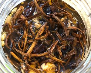 茶树菇油-下面一绝的做法 步骤1