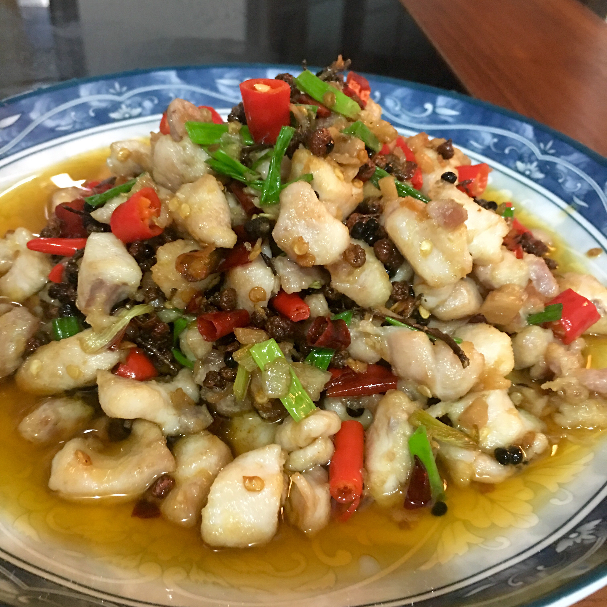 麒羽私厨做的泡椒霸王兔