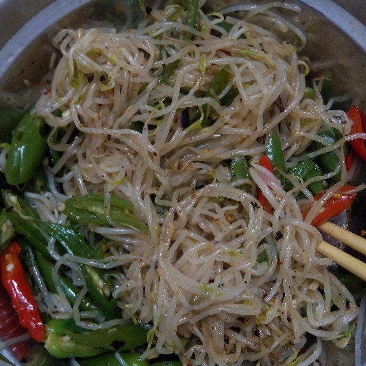 凉拌豆芽