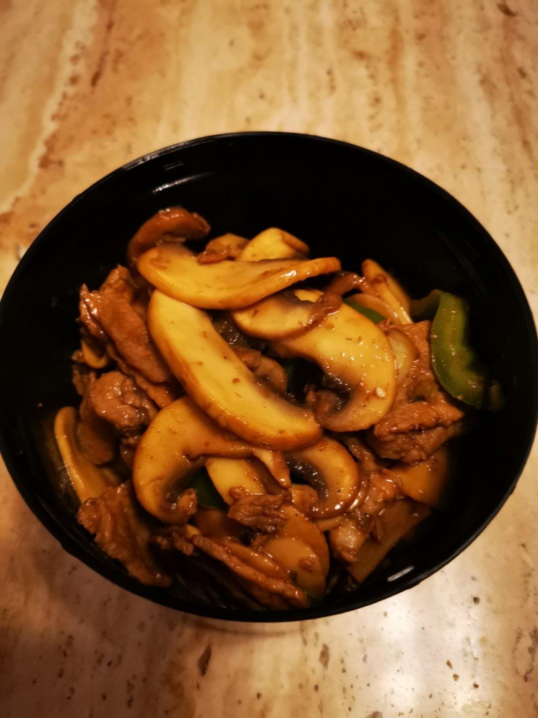 蘑菇炒肉