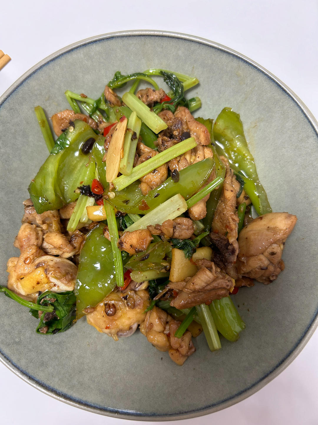 小炒鸡腿肉
