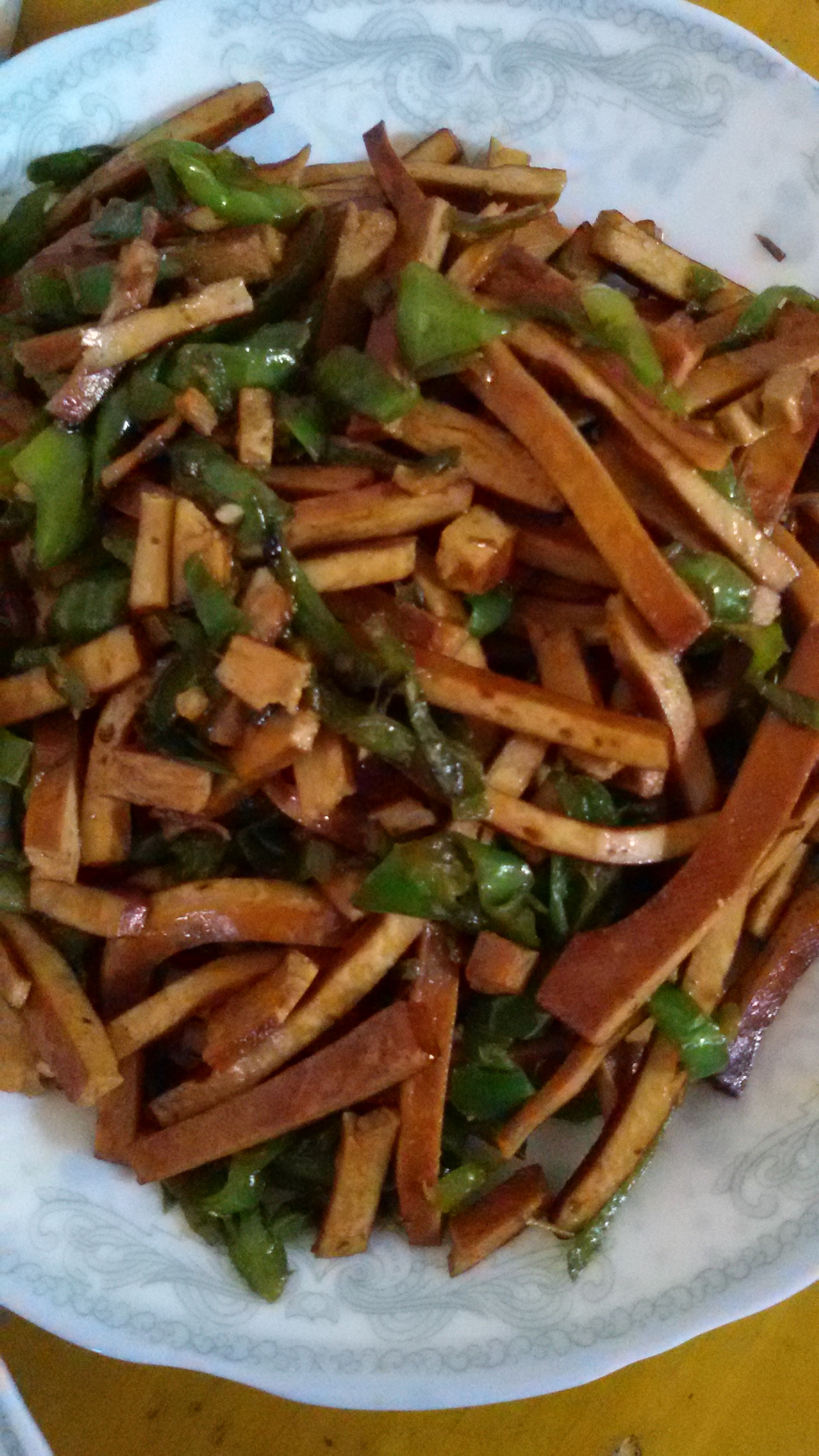 青椒炒豆腐干