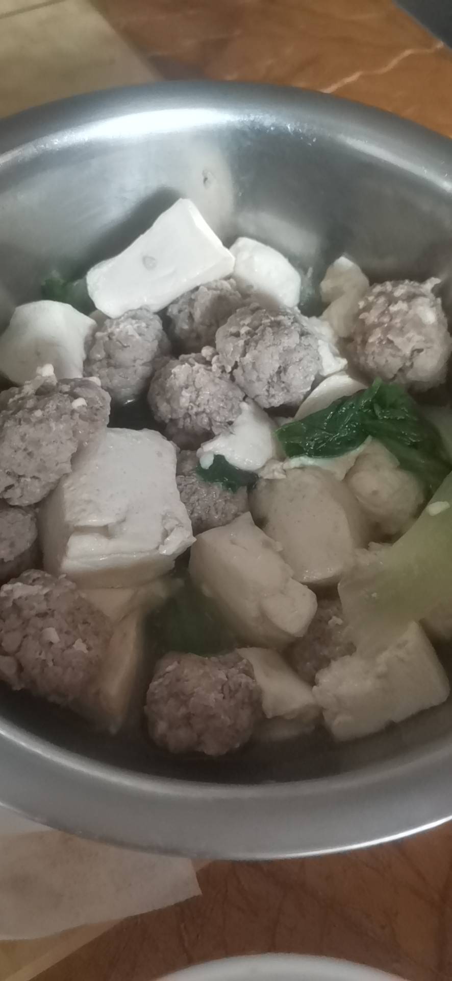 青菜豆腐肉丸汤