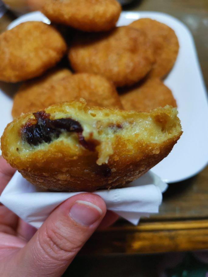 张家口人都爱吃的黄米面炸糕