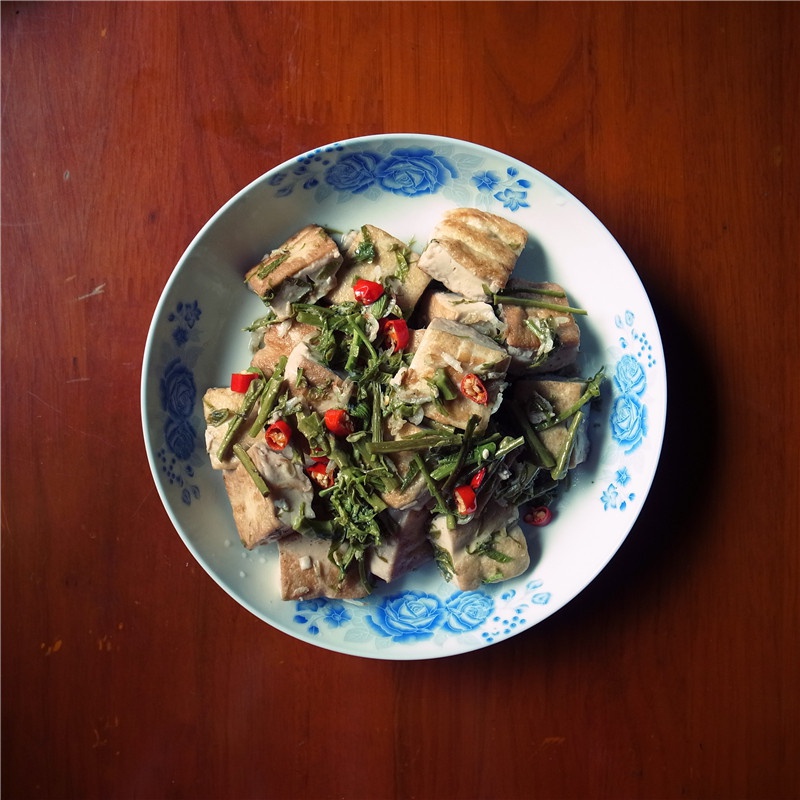 香椿虾皮烧豆腐