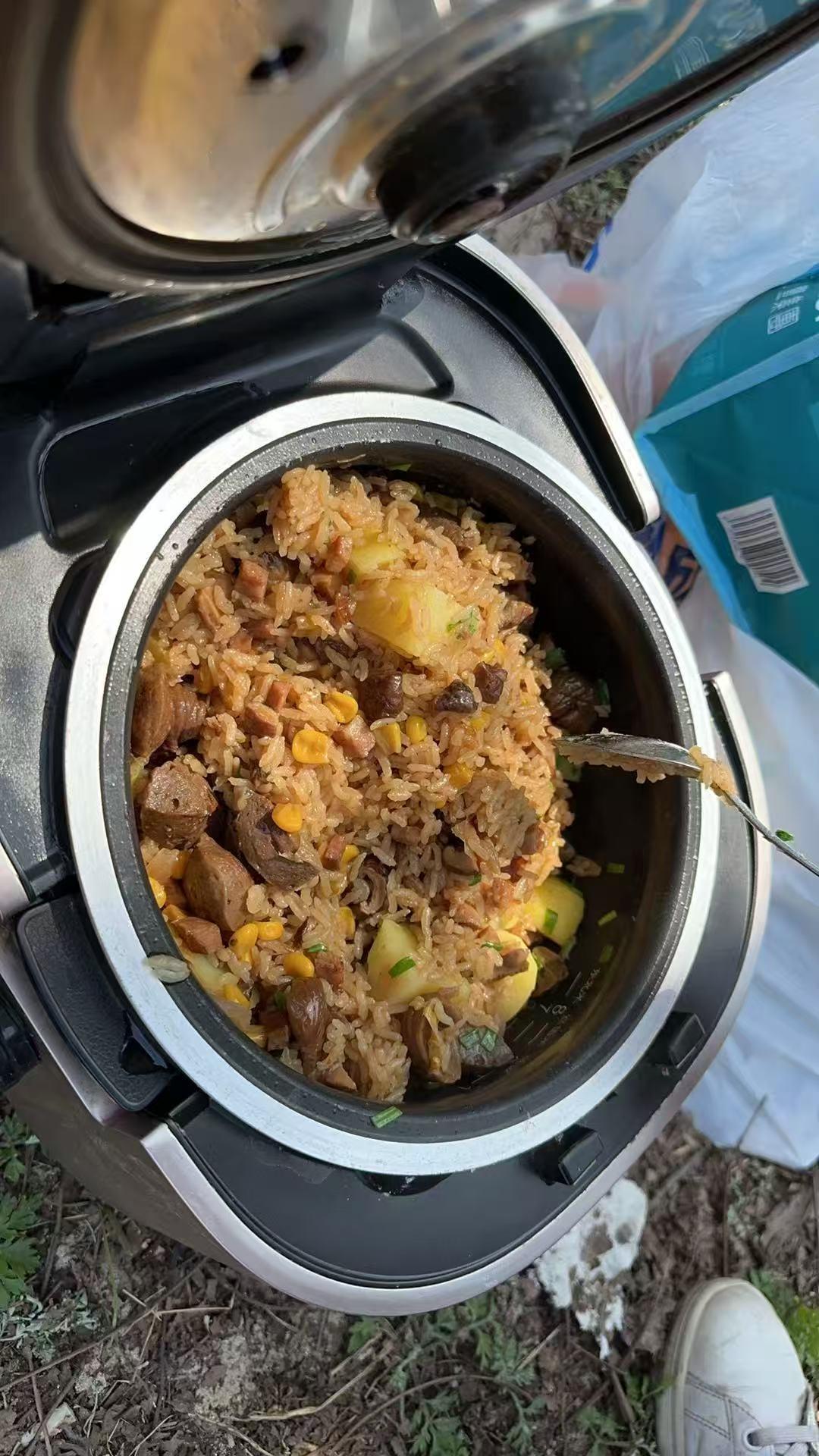 懒人必备～电饭煲腊肠焖饭