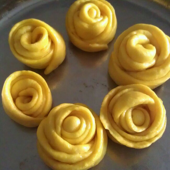 黄玫瑰馒头