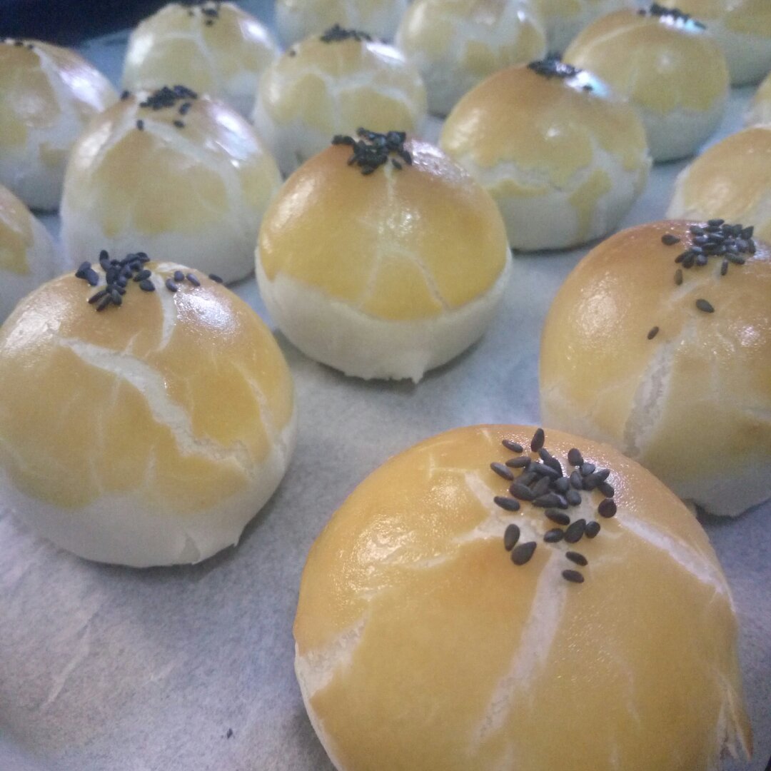 蛋黄酥（古早味）