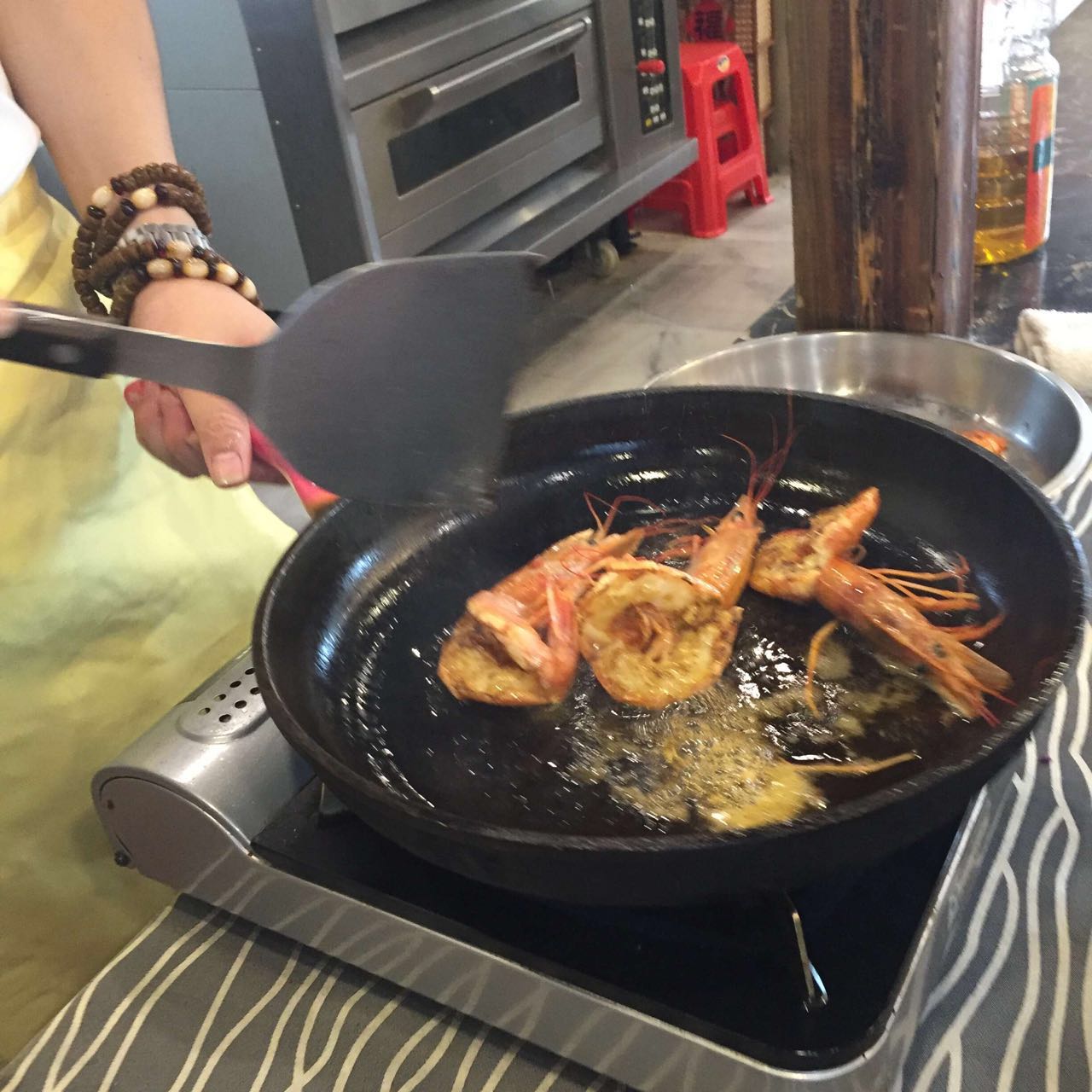 香煎阿根廷红虾的做法 步骤5