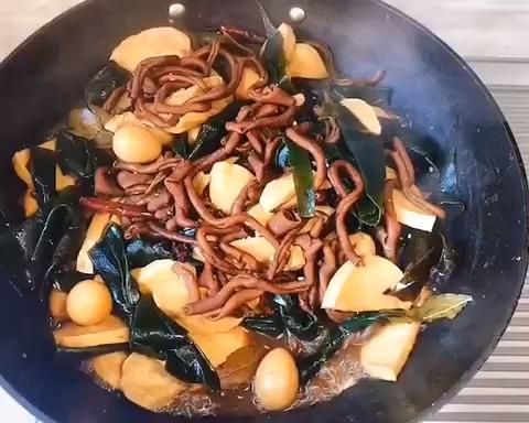 笙箫食光之卤鸭肠