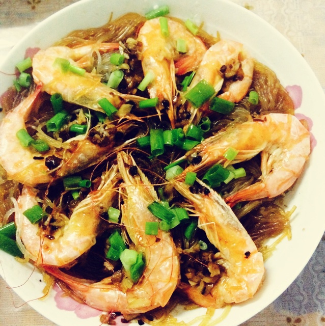 蒜蓉粉丝蒸大虾