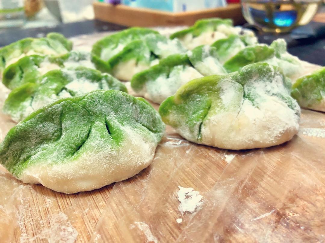 翡翠白玉白菜水饺详细版(附翡翠白玉白菜饺包法,翡翠白玉饺子皮两种制