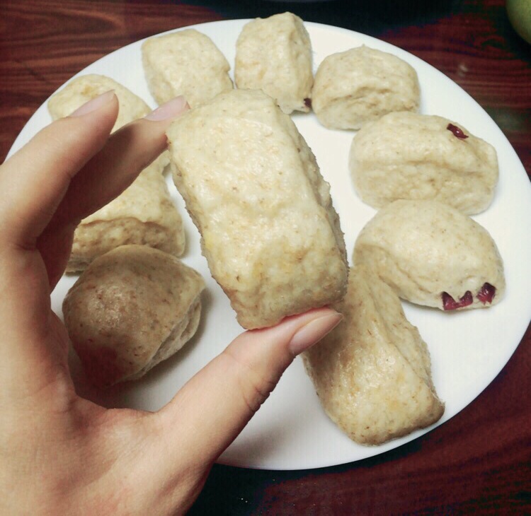 蔓越梅燕麦早餐包