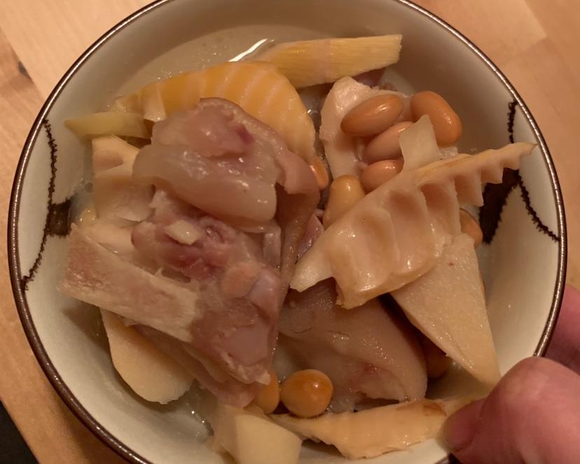 春笋黄豆猪蹄汤 超鲜美
