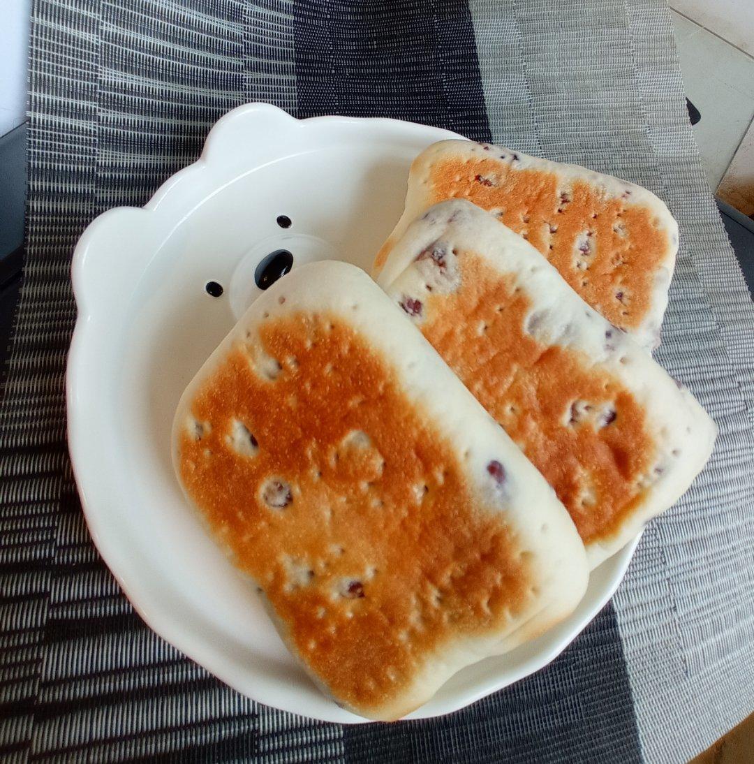 无油奶香蜜豆烤饼  这样做外皮酥脆   内里暄软   凉了都好吃   附细节视频