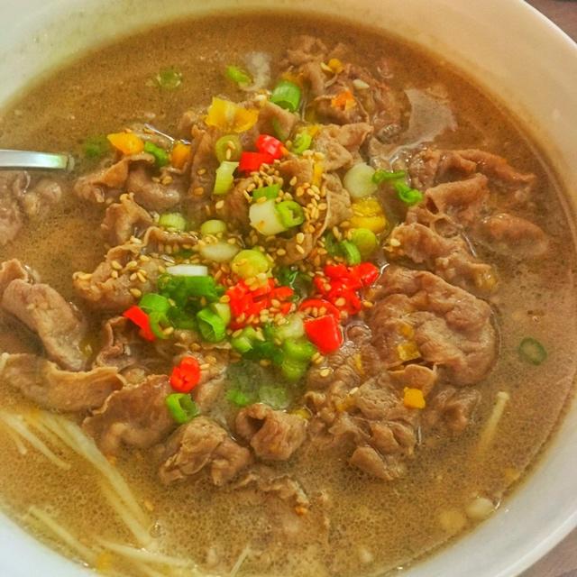 酸汤肥牛