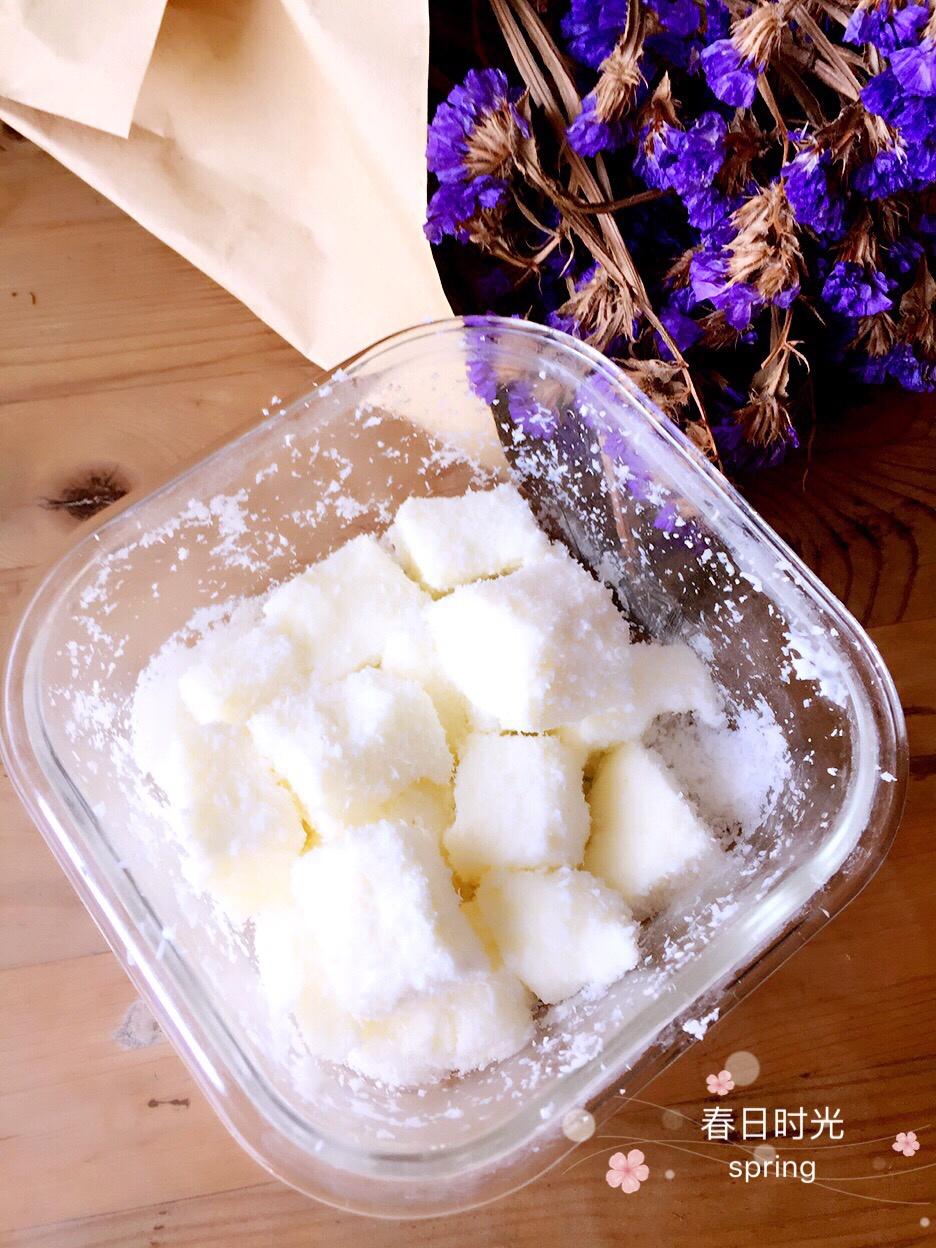 完胜85度C牛奶椰丝小方