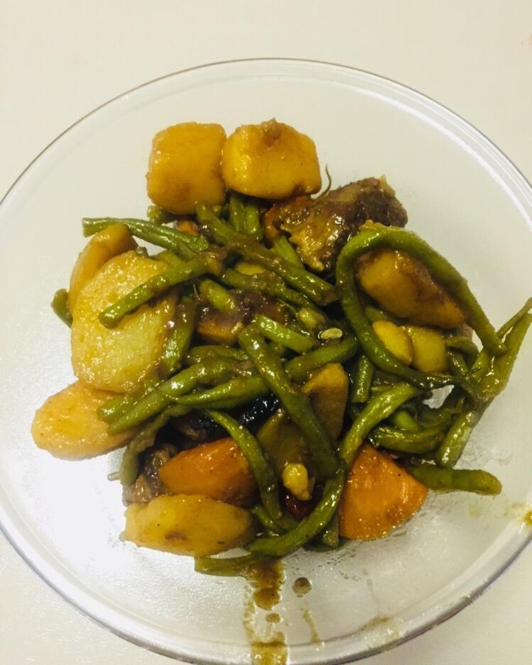 东北排骨炖豆角