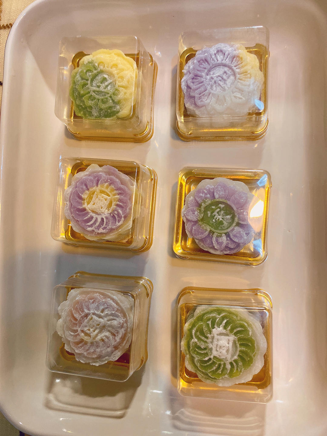 彩色冰皮月饼（冰皮粉版）
