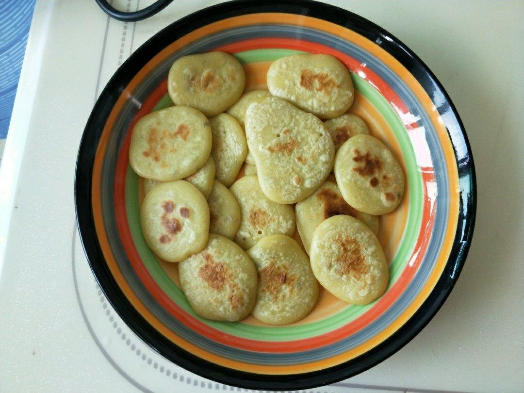辅食：儿童食谱之香蕉小饼