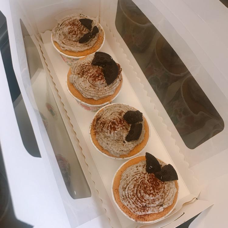 不回缩杯子蛋糕cupcake