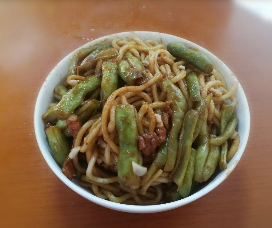 豆角焖面