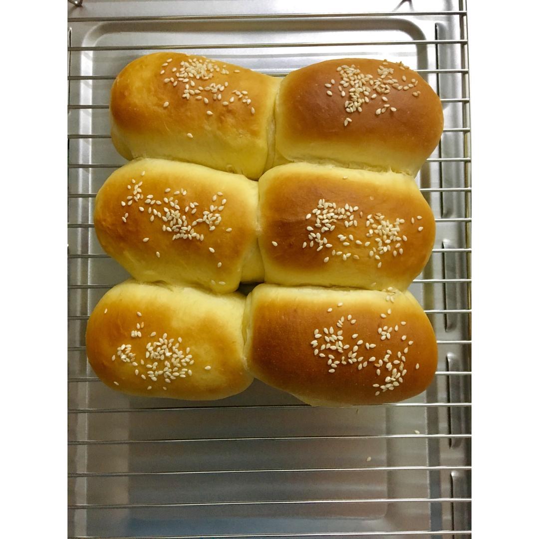 rachel008做的无油超软蛋黄面包