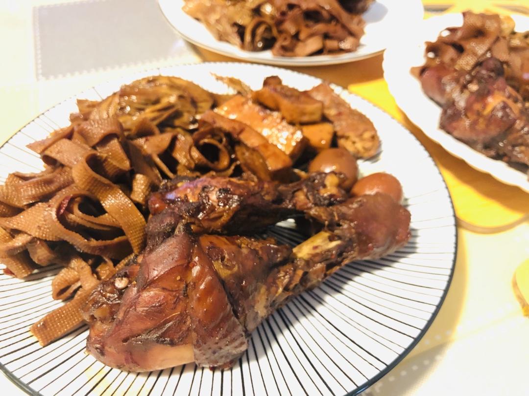 万物皆可卤，卤一锅全世界吧